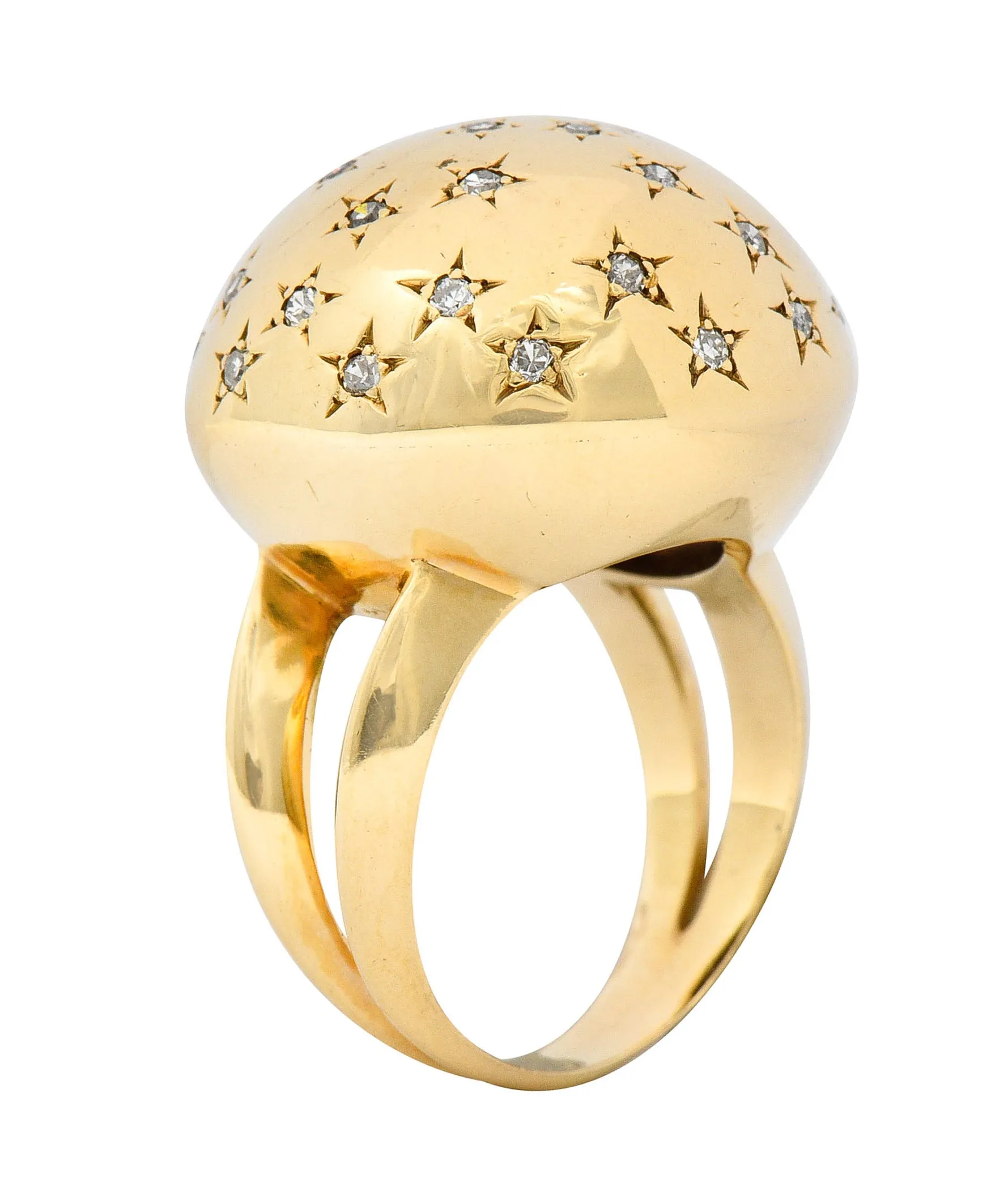 1940's Retro 0.75 CTW Diamond 14 Karat Gold Dome Ring