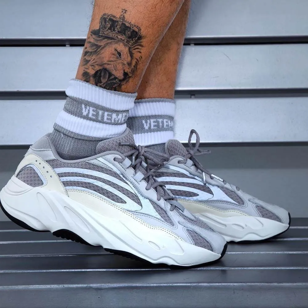 adidas Yeezy 700 V2 Static