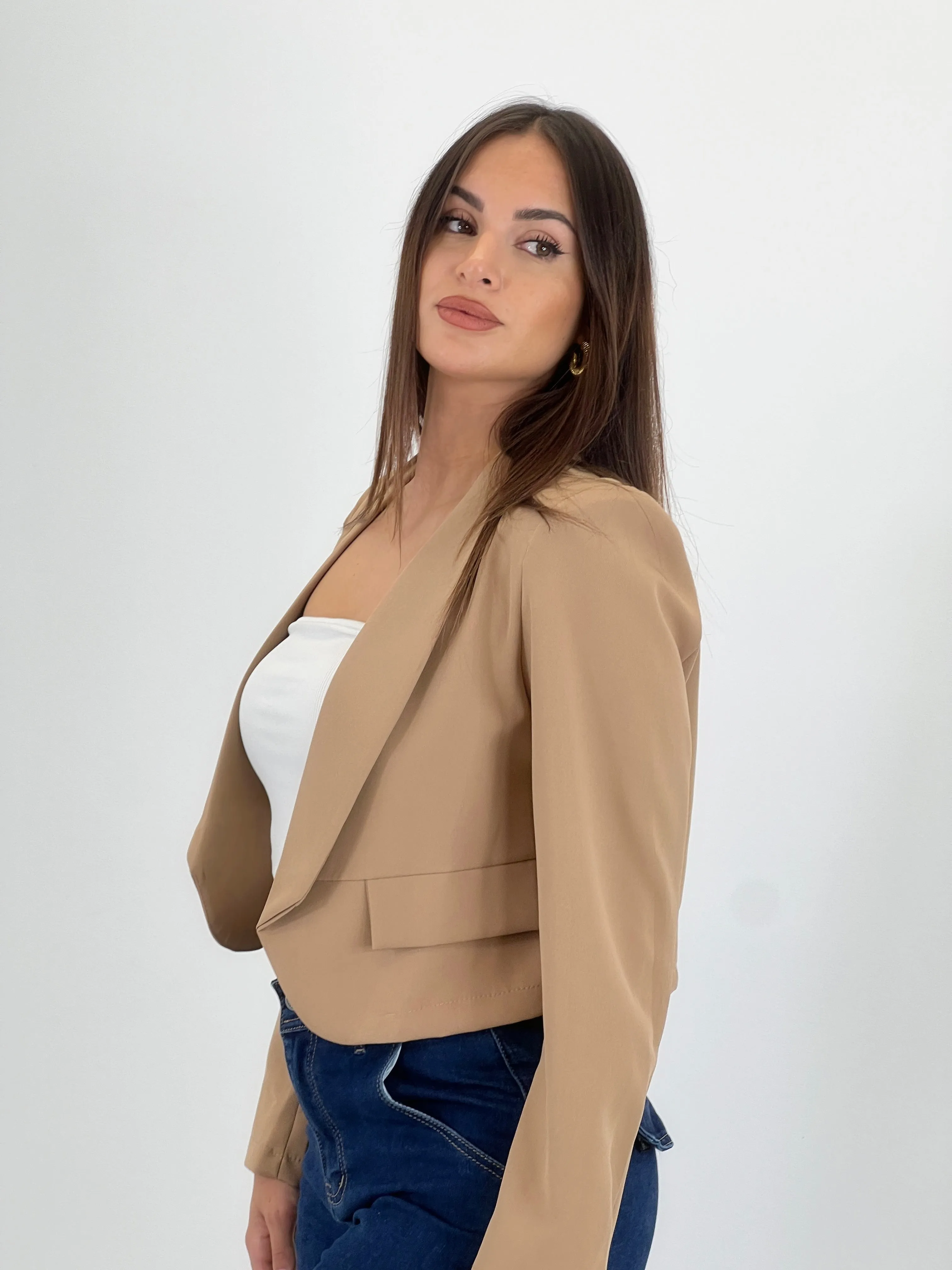 Blazer cropped bolsillos