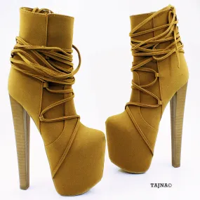 Camel 20 cm High Heel Platform Boots