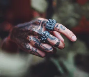 Dark Retro Punk Rock Lucky 13 Skull Ring