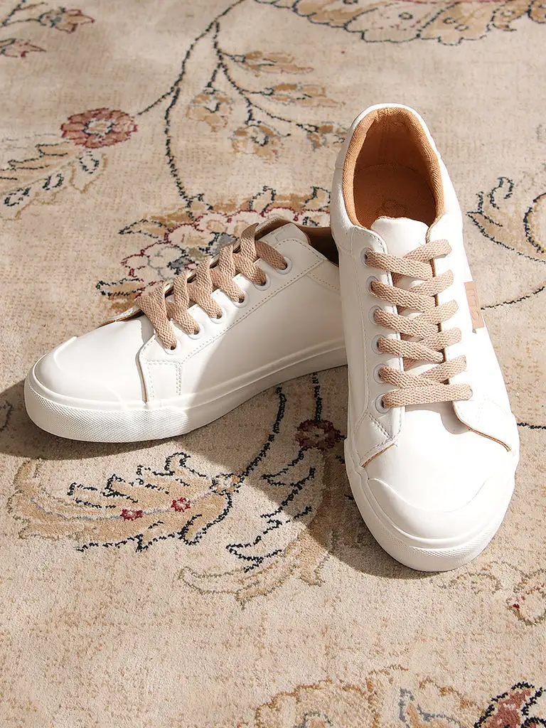 Dublin Lace up Sneakers