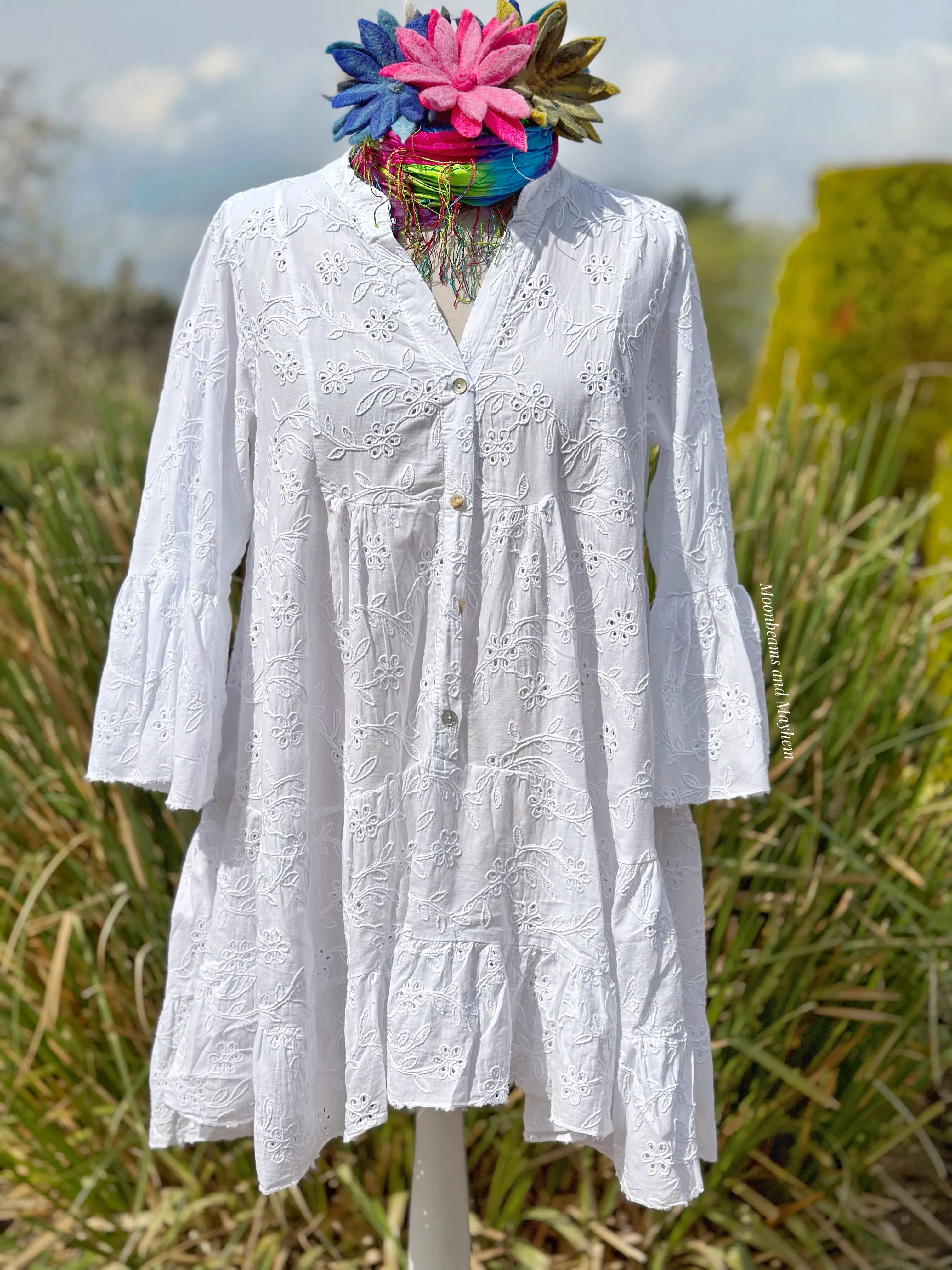 GABRIELLA WHITE TUNIC / TOP