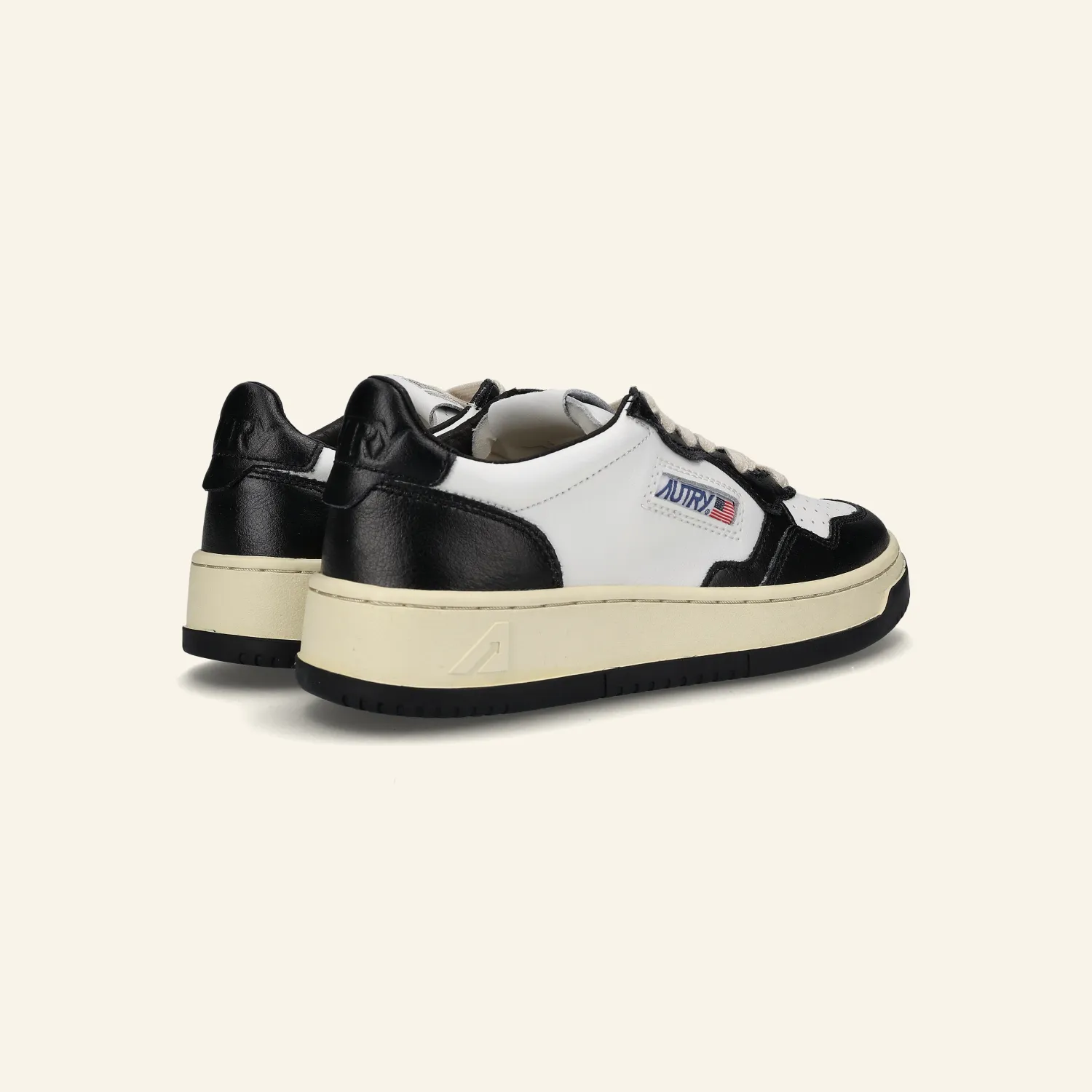 LOW SNEAKER 80's WB01 | Bicolor White/Black