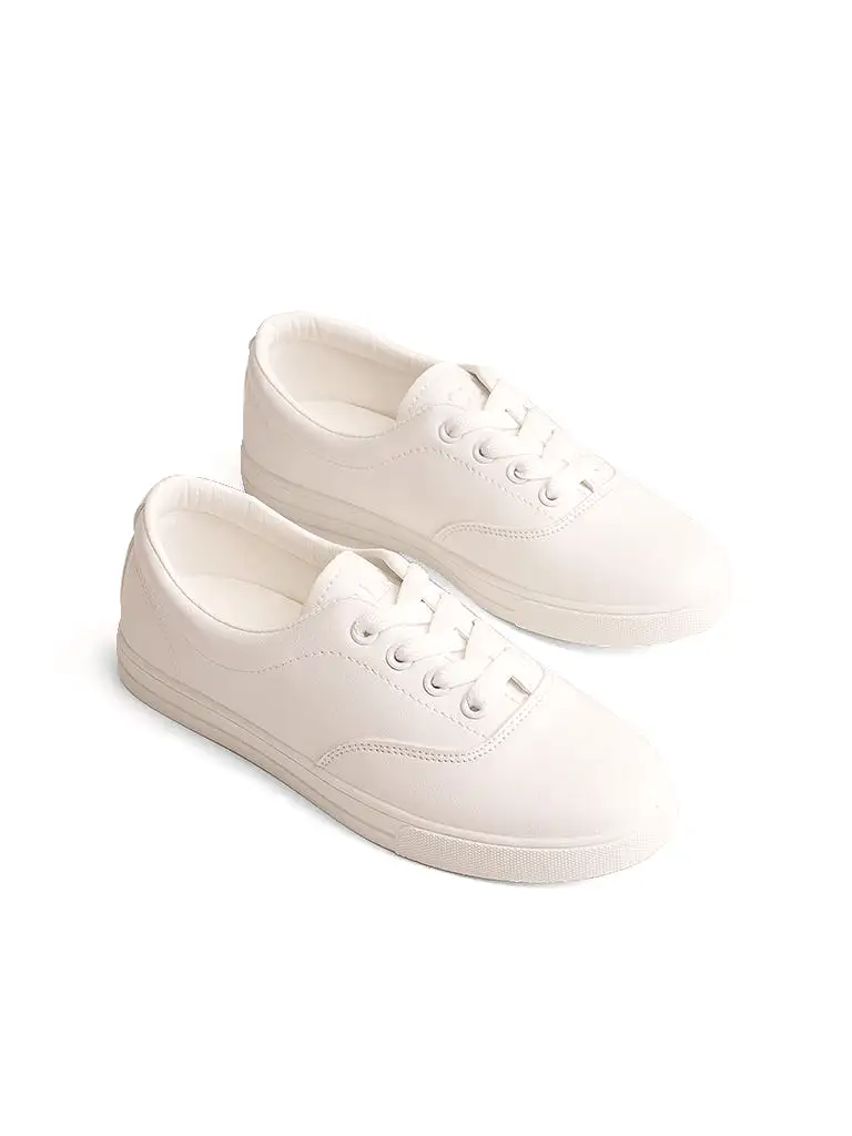 Niana Lace up Sneakers