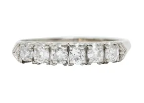 Retro 0.50 CTW Diamond 14 Karat White Gold Fishtail Band Ring