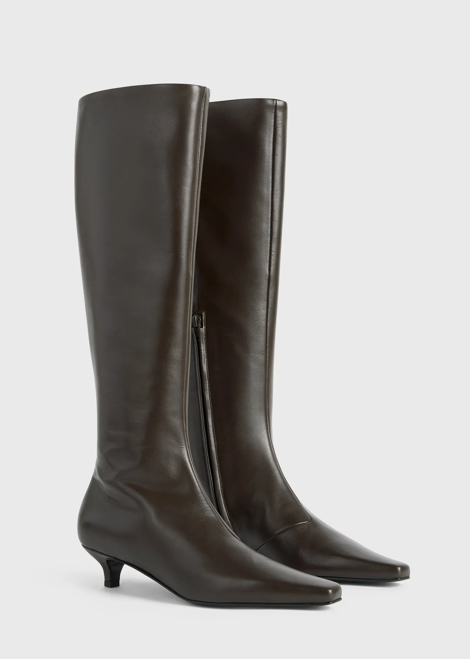 Slim leather knee-high boots bark