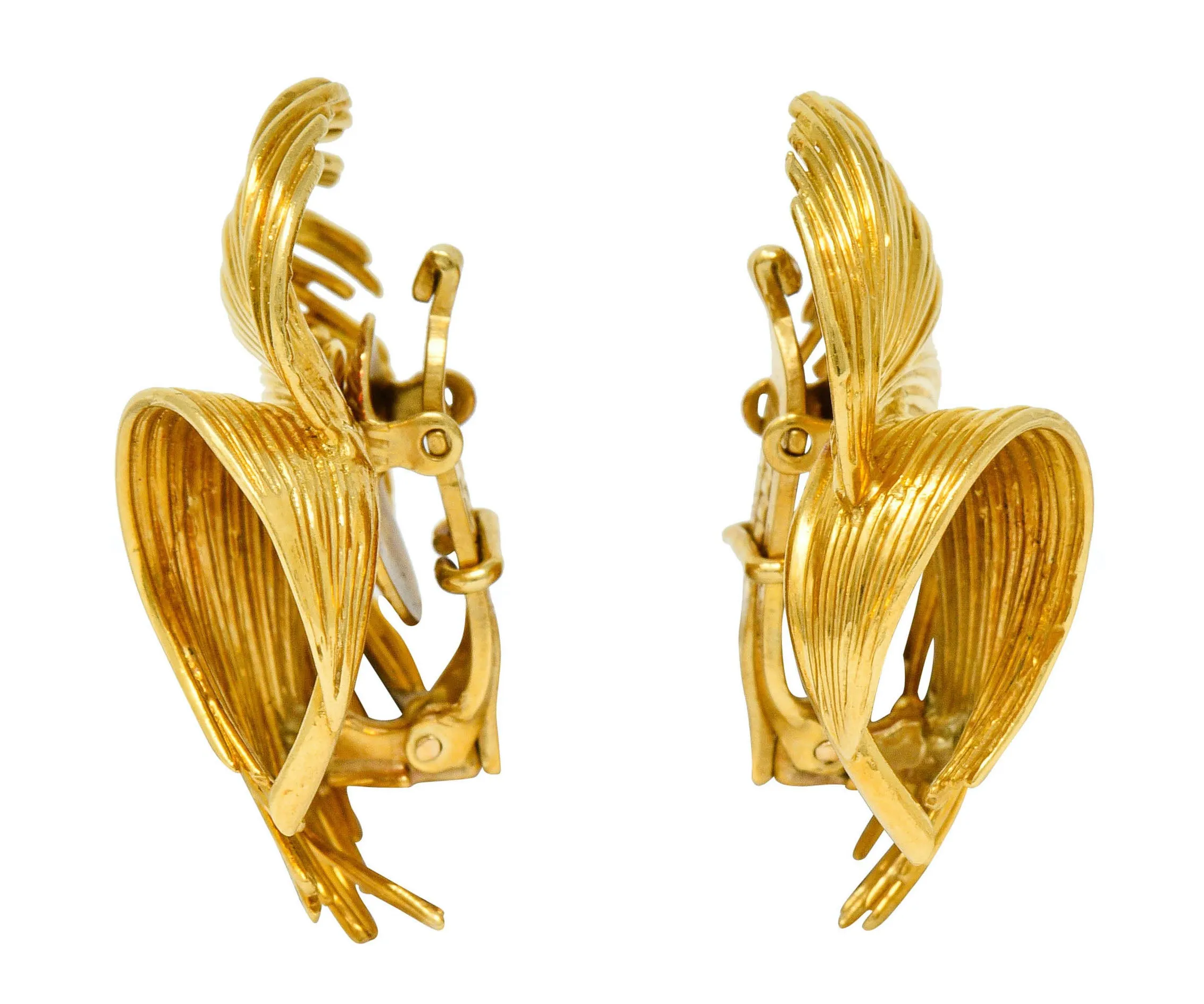 Tiffany & Co. Retro 18 Karat Gold Feather Ear-Clip Earrings Circa 1940s