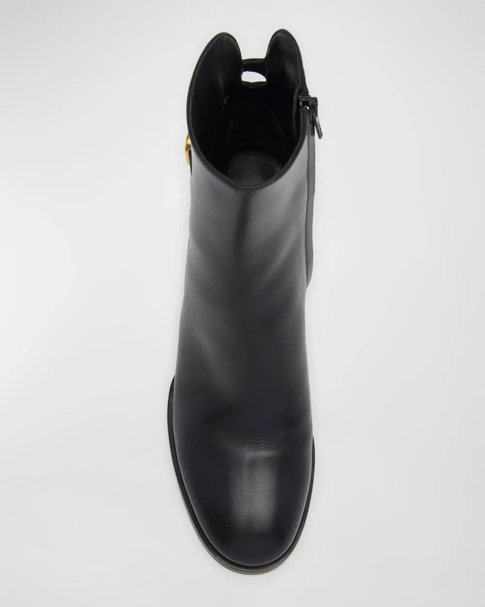 VLogo Calfskin Ankle Boot in Nero