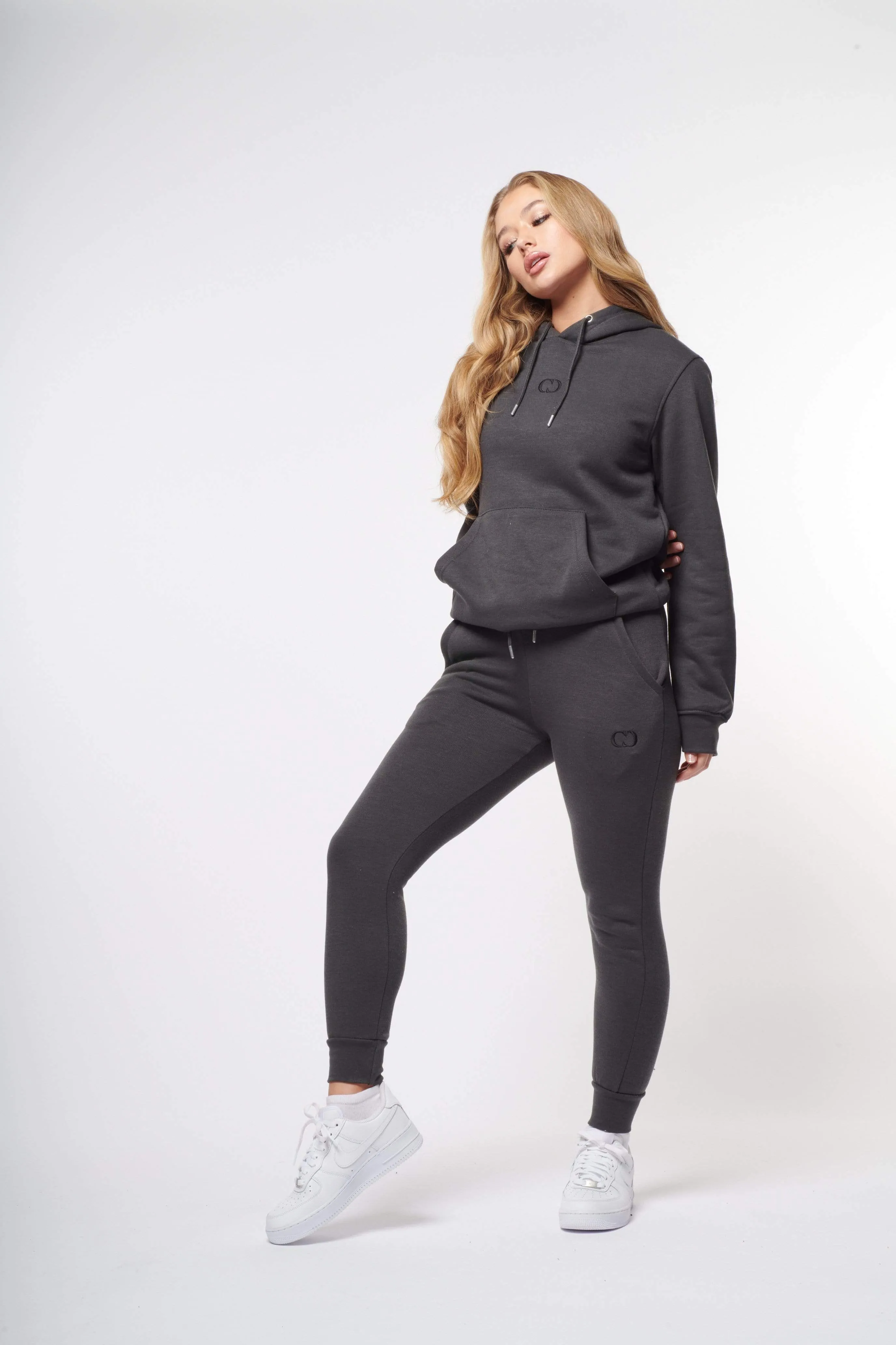 WOMENS ECO ESSENTIAL PULLOVER HOODIE - CHARCOAL